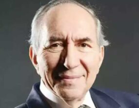 GERÇEK BİR AYDINI KAYBETTİK.
