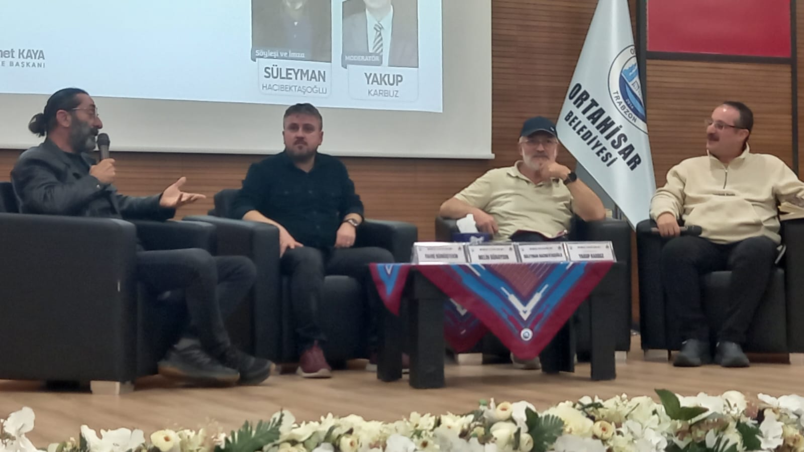 Ortahisar’da Kelimelerin Buluşması