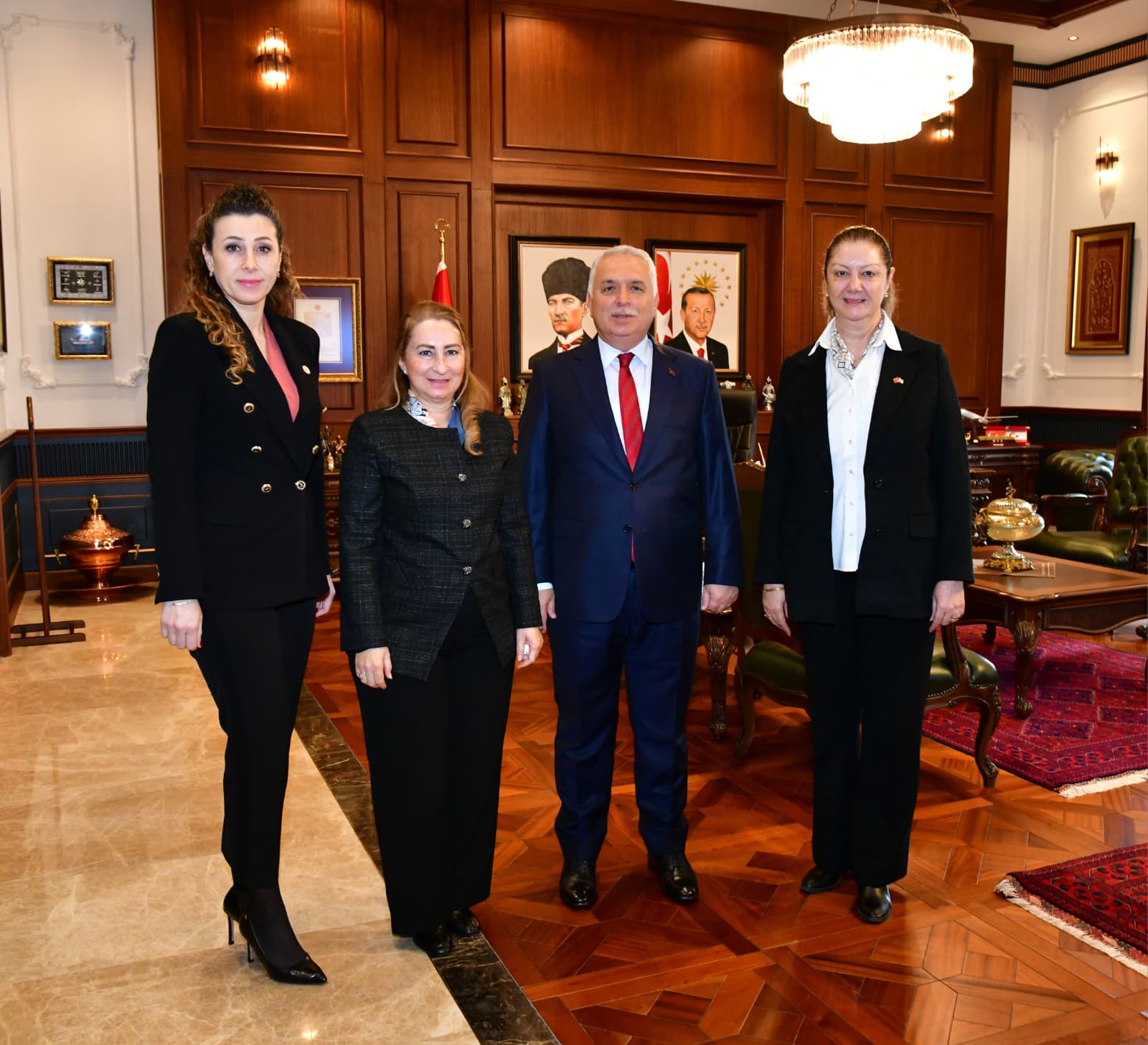 VALİ YILDIRI, KKTC HEYETİNİ KABUL ETTİ