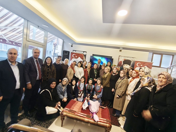 ŞALPAZARINDA KADINLAR YENİ BİR HİKAYE YAZIYOR